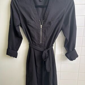 Elegant Black Zippered Dress